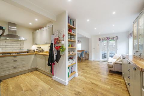 Pinecroft The Coombe, Streatley, Reading, RG8 9QL