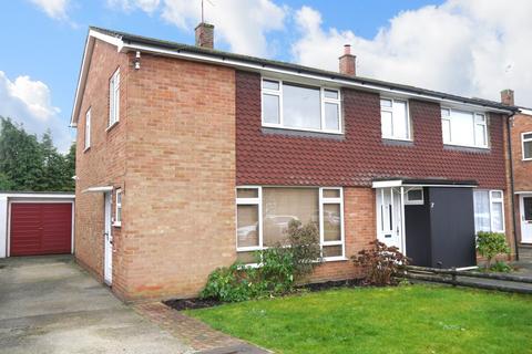 3 bedroom semi-detached house to rent, Edenham Crescent, Reading RG1