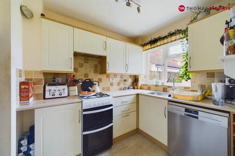 3 bedroom semi-detached house for sale, Gainsborough Drive, Cambridgeshire PE27