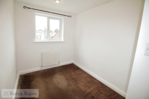 2 bedroom apartment to rent, Longacre Street, Cheshire SK10