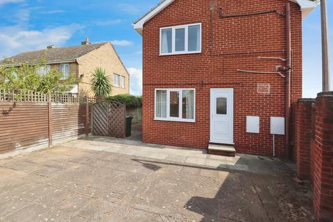 3 bedroom detached house for sale, Frithbeck Close, Doncaster DN3