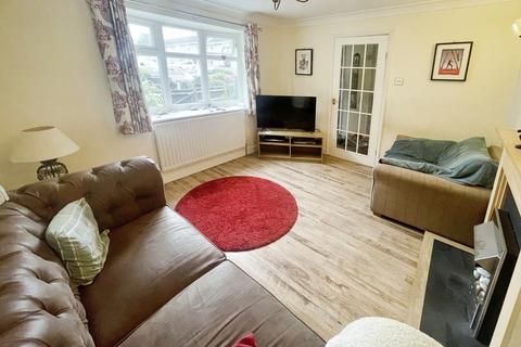 3 bedroom end of terrace house for sale, Chilton Drive, Nottingham NG16