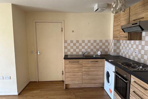 2 bedroom apartment for sale, Hessel Street, Greater Manchester M50