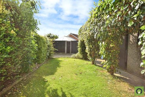 3 bedroom semi-detached house for sale, Carnoustie Close, Nottingham NG17