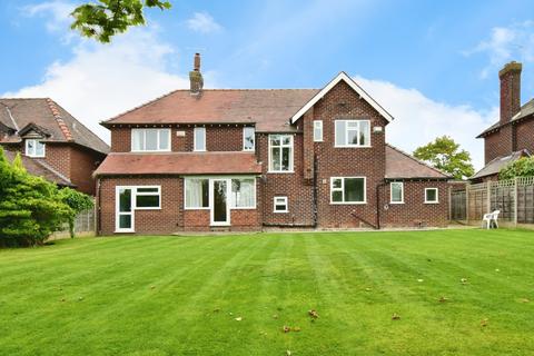 4 bedroom detached house for sale, Handforth Road, Cheshire SK9