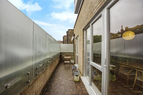 1 bedroom flat for sale, Clyde Terrace, London SE23