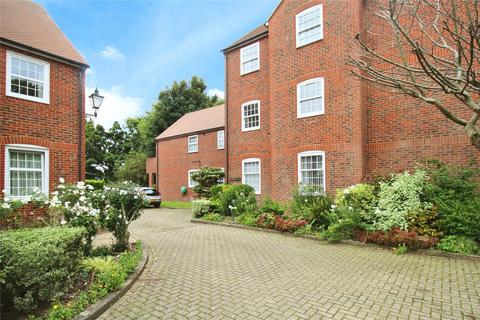 2 bedroom flat for sale, Brockhampton Road, Hampshire PO9