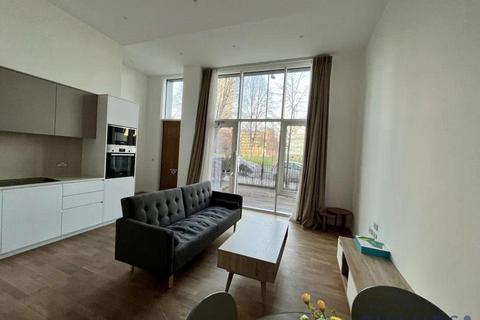 2 bedroom flat to rent, Meranti House, London, SE8