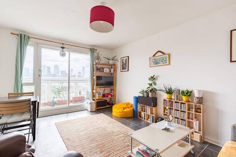 2 bedroom flat for sale, Fern Street, London E3