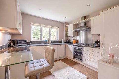 7 Swallow Fields, Iver, SL0 0DQ