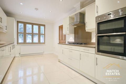 4 bedroom mews for sale, Shorncliffe Road, Folkestone CT20