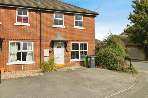 2 bedroom semi-detached house to rent, Wayside Close, Swindon SN2