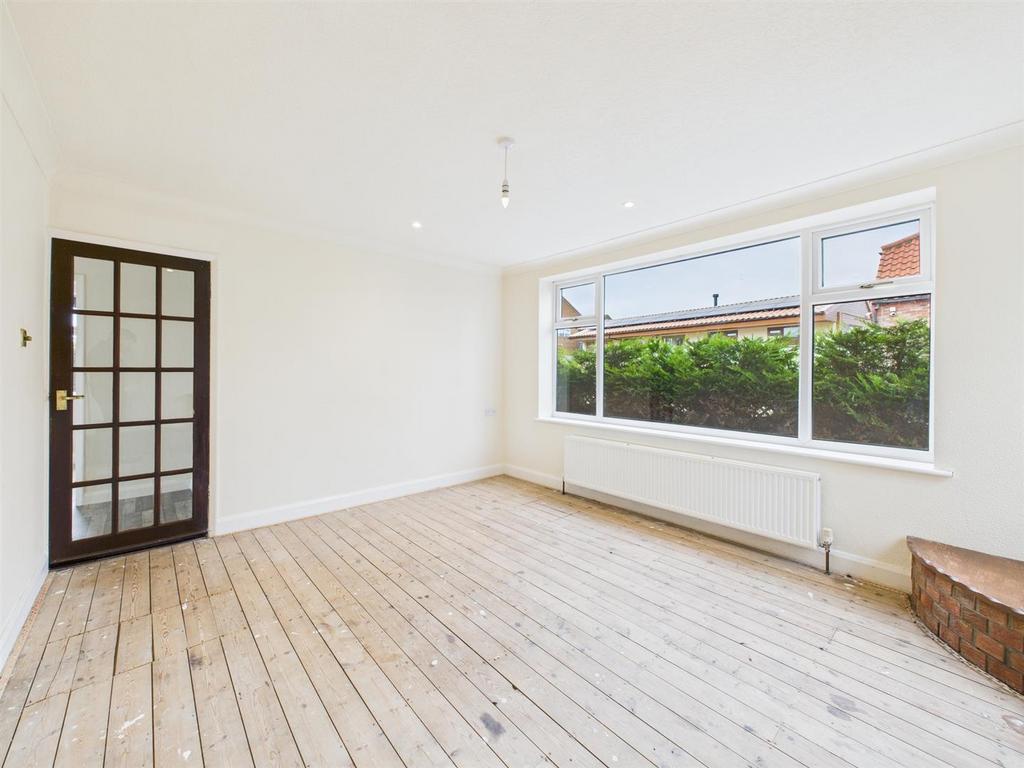 Sitting room: