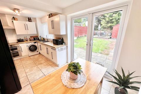 12 Leeside, Portishead, Bristol, BS20 6JN