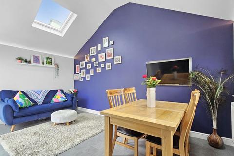1 Broadlands, Northam, Bideford, EX39 1ST