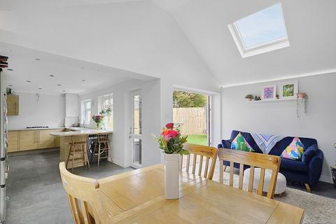 1 Broadlands, Northam, Bideford, EX39 1ST