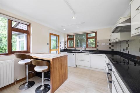 3 bedroom semi-detached house for sale, 4, Clatto Place, St Andrews