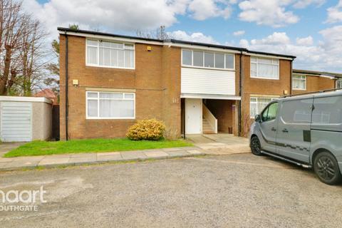 2 bedroom apartment for sale, Priory Close, London