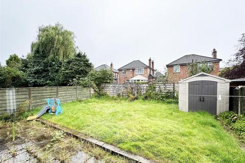 4 bedroom detached house for sale, Shaftesbury Avenue, Timperley