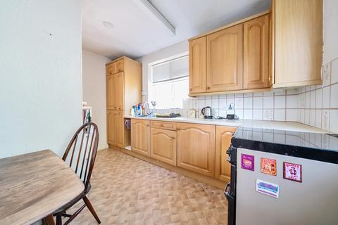 2 bedroom maisonette for sale, Myrtle Avenue, Ruislip, Middlesex