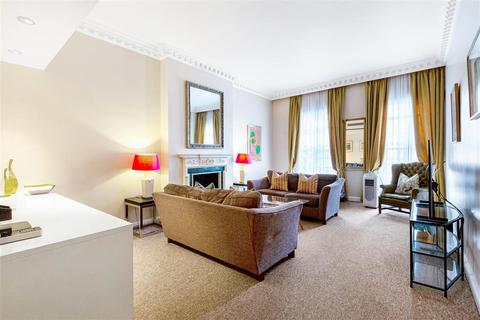 1 bedroom flat for sale, Hertford Street, W1J