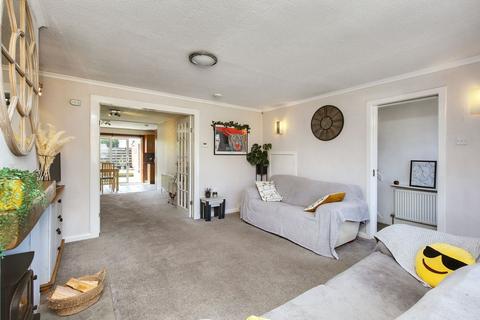 4 Braidlaw Park, Penicuik, EH26 9HF