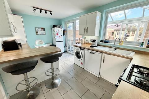 3 Border Road, Poole, BH16 5EE