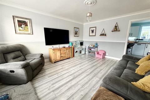 3 Border Road, Poole, BH16 5EE
