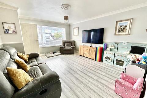3 Border Road, Poole, BH16 5EE