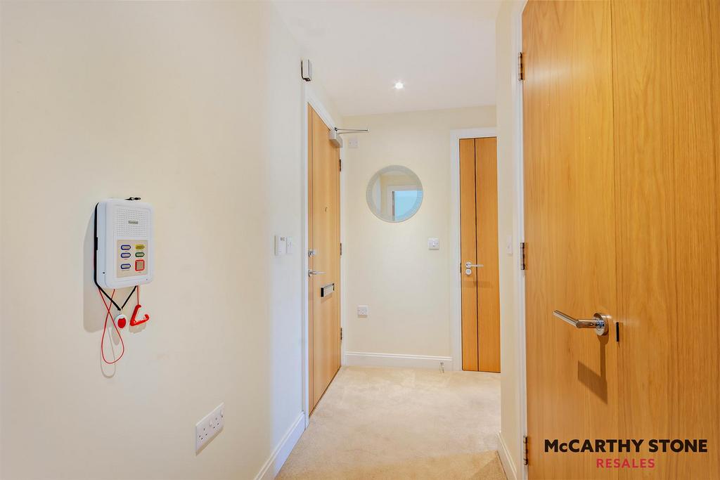 8619257-interior06-800.jpg