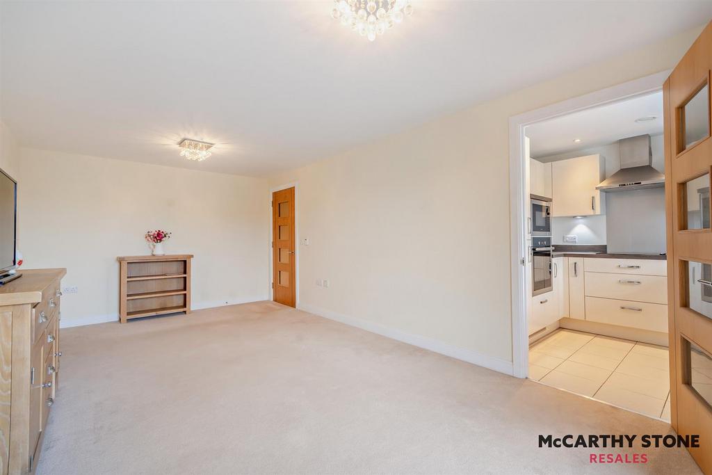 8619257-interior11-800.jpg