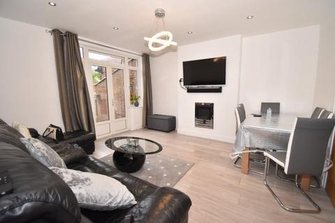 435 Pinhoe Road, Exeter, EX4 8EN