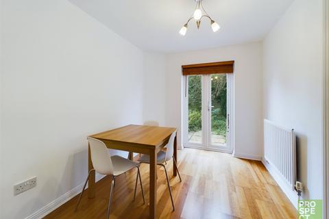18 Clonmel Close, Caversham, Reading, RG4 5BF