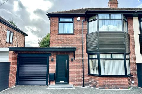 3 bedroom semi-detached house for sale, Nina Drive, Manchester