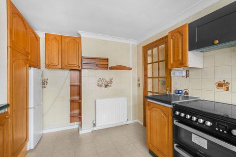 2 bedroom terraced house for sale, Queensway, Cranleigh GU6