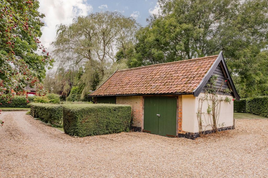 Outbuilding