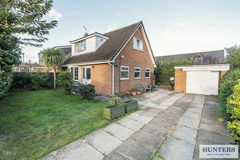 3 bedroom detached bungalow for sale, Hawthorn Drive, Barlby, Selby