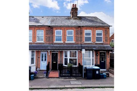 2 bedroom cottage for sale, Henry Street, Apsley