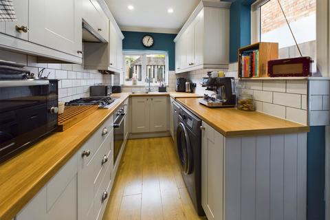 2 bedroom cottage for sale, Henry Street, Apsley