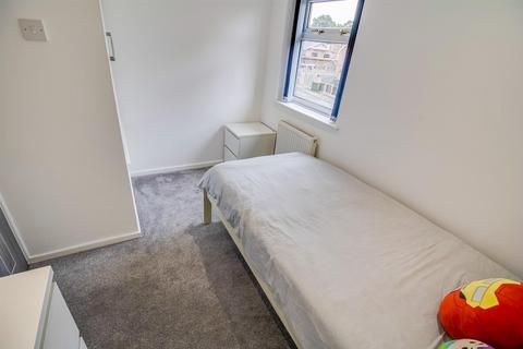 40 Handsworth Road, Wakefield, WF2 7PG