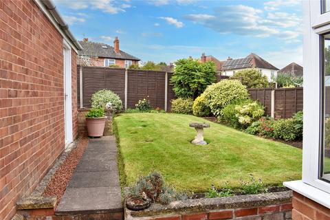 2 bedroom bungalow for sale, Perrins Close, Malvern WR14