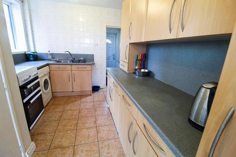 2 bedroom end of terrace house for sale, Waterside, Marple