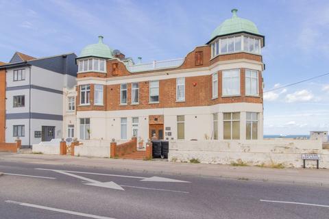 2 bedroom apartment to rent, Eastern Esplanade, Cliftonville, CT9