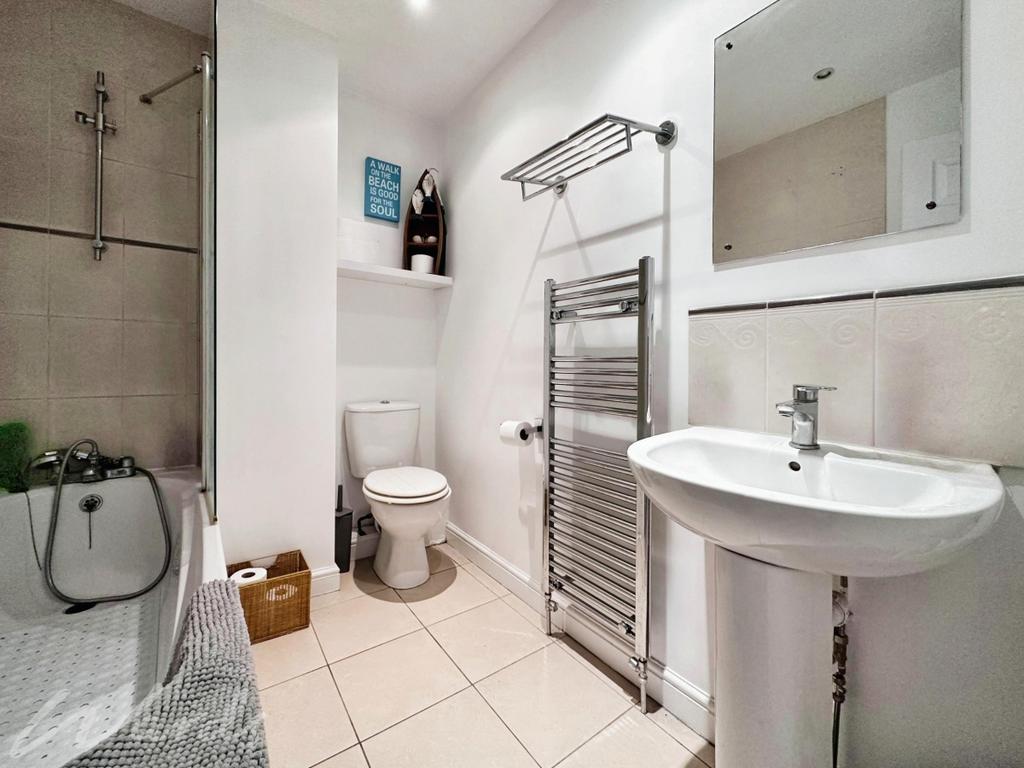 Belmont bath use