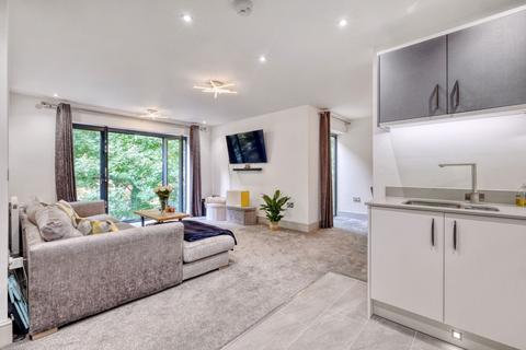 2 bedroom penthouse for sale, 10 Dog Kennel Lane, Shirley, Solihull, B90 4BH