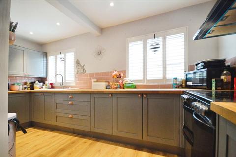 Green Dykes Barnfield, Manningtree, CO11 2AB