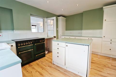 3 bedroom semi-detached house for sale, Sinhurst Road, Surrey GU15