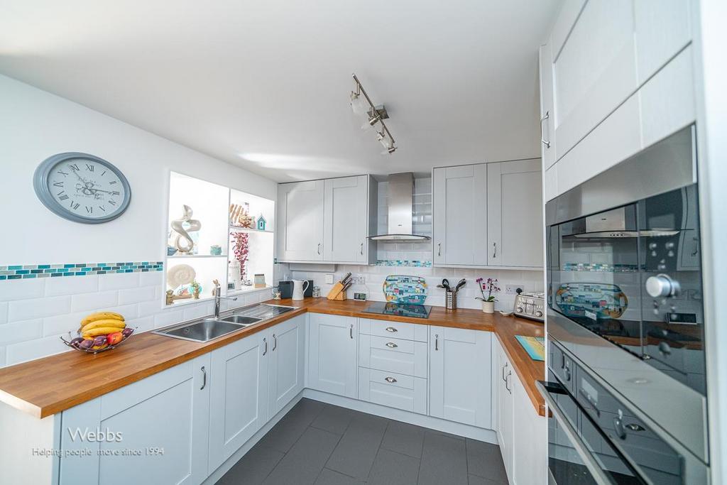 Kitchen area