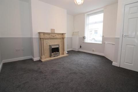 2 bedroom end of terrace house to rent, Marsh House Lane, Darwen, BB3 3JB