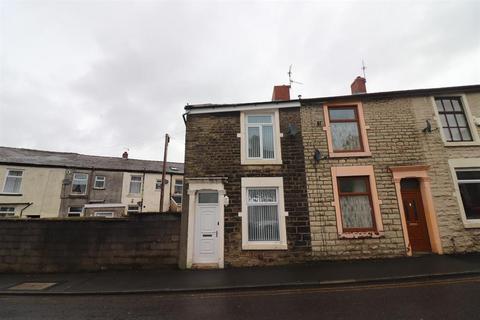 2 bedroom end of terrace house to rent, Marsh House Lane, Darwen, BB3 3JB